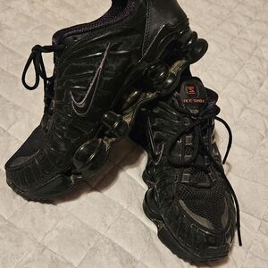 Women's Nike Shox Running Sneakers Black Size 8